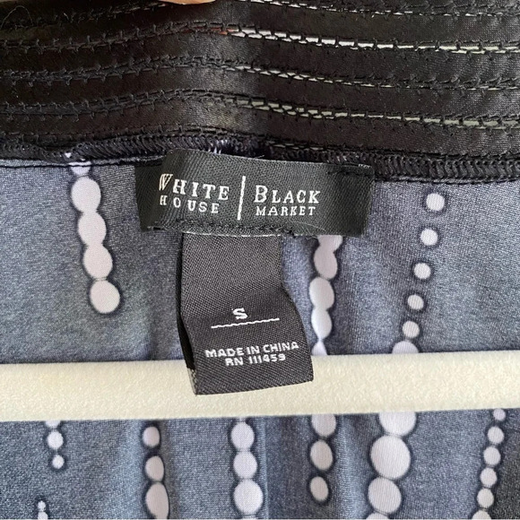 WHITE House Black Market Black and White Polka Dot  V-Neck Tank Top Size S - Picture 2 of 9